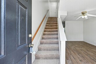 285 State Line Rd in Oak Grove, KY - Building Photo - Building Photo