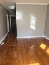 4130 W Cullerton St, Unit 1 in Chicago, IL - Building Photo - Building Photo