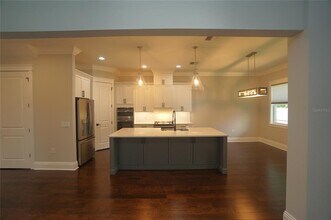 3625 E Clark Cir in Tampa, FL - Building Photo - Building Photo
