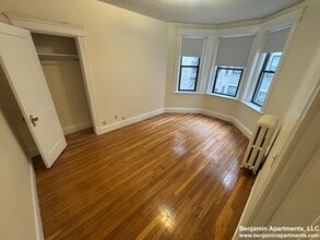 1157 Commonwealth Ave, Unit 0 in Boston, MA - Building Photo - Building Photo