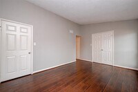 10615 Briar Forest Dr photo'