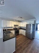 137 Whitlaw Way in Brant, ON - Building Photo - Building Photo