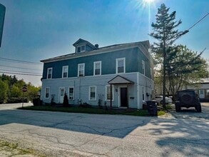 2 Cottage St, Unit Apt 1 in Fair Haven, VT - Building Photo - Building Photo