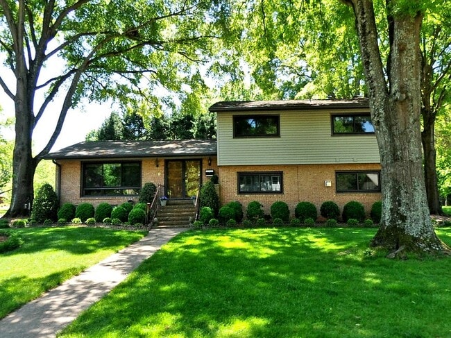 3801 Stokes Ave in Charlotte, NC - Building Photo - Building Photo