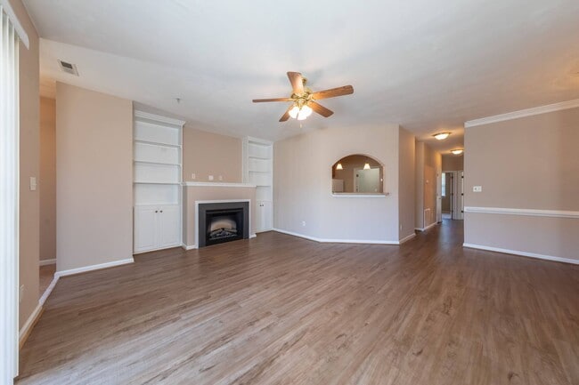 1003 Rustads Cir in Williamsburg, VA - Building Photo - Building Photo