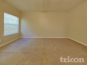 7340 St Agnes Way in Fairburn, GA - Foto de edificio - Building Photo