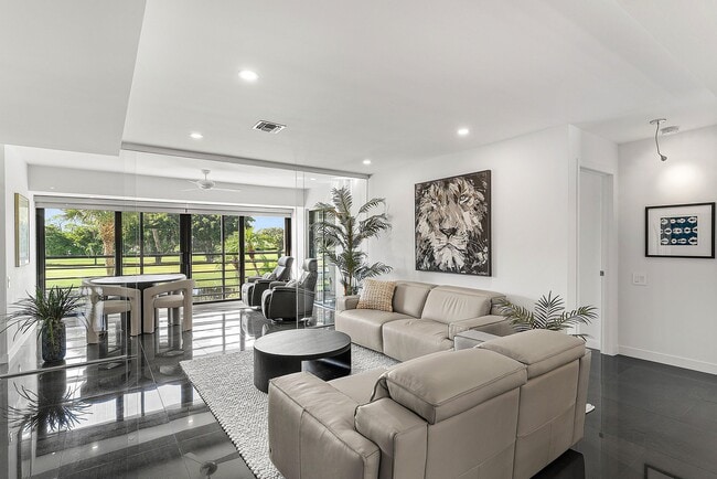 3804 N Quail Ridge Dr in Boynton Beach, FL - Building Photo - Building Photo