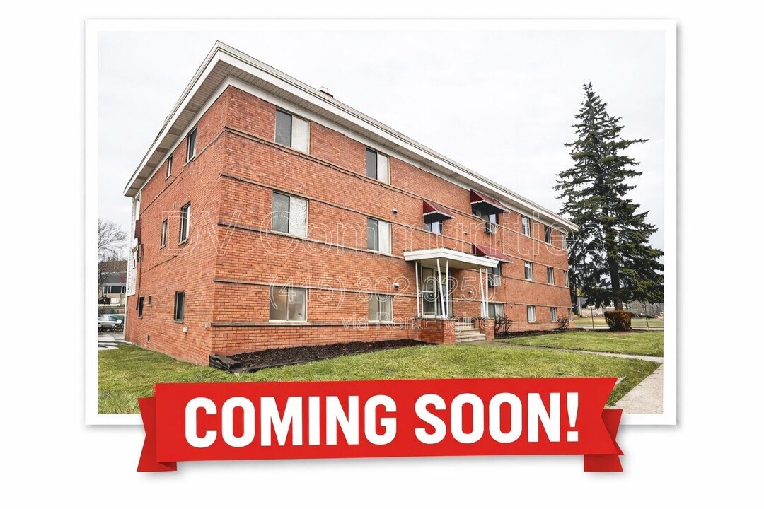 2537 Noble Rd in Cleveland Heights, OH - Building Photo