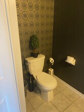 8291 Tulip Tree Dr in Niagara Falls, ON - Building Photo - Building Photo