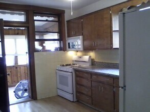 5623 N Mango Ave, Unit 1 in Chicago, IL - Building Photo - Building Photo