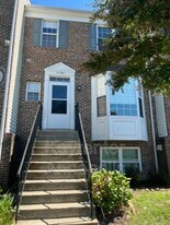 1104 Wickford Ct in Crofton, MD - Building Photo
