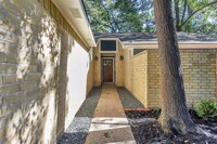 70 N Deerfoot Cir in Spring, TX - Building Photo - Building Photo