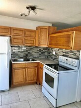 5861 NE 18th Ave-Unit -1 in Fort Lauderdale, FL - Building Photo - Building Photo