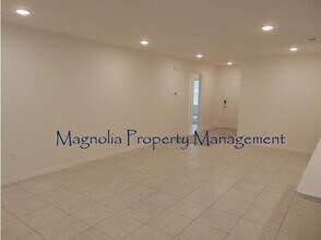 1214 Salisbury Dr in Winter Haven, FL - Building Photo - Building Photo
