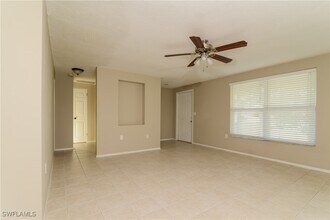 312 Monet Dr in Nokomis, FL - Foto de edificio - Building Photo