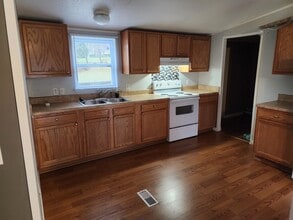 131 Persinger St in Beckley, WV - Building Photo - Building Photo