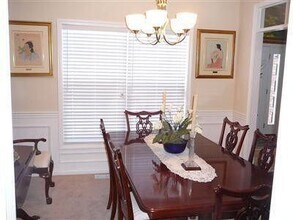 1228 Angus Trail in Lexington, KY - Building Photo - Building Photo