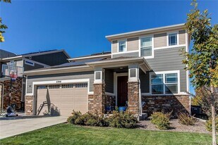 23941 E Minnow Dr in Aurora, CO - Building Photo