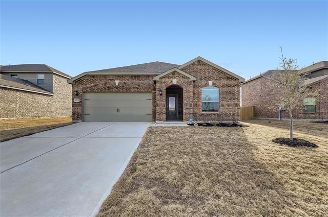 2215 Dahlia Way in Princeton, TX - Building Photo