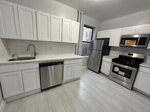 19 Mountain View Pl in Montclair, NJ - Foto de edificio - Building Photo