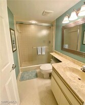 6979 Winkler Rd in Ft. Myers, FL - Building Photo