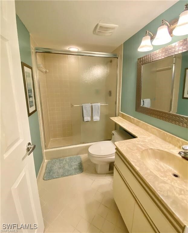 property at 6979 Winkler Rd