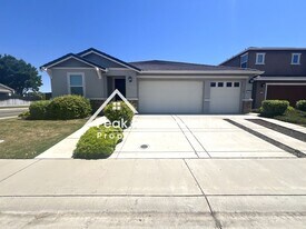 9369 Sierra Creek Dr in Elk Grove, CA - Building Photo