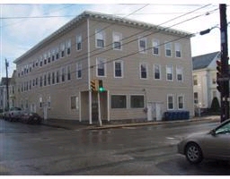 110 Branch St in Lowell, MA - Foto de edificio