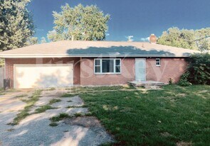 1127 S Lockburn St in Indianapolis, IN - Building Photo