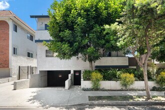 12726 Mitchell Ave in Los Angeles, CA - Building Photo - Building Photo