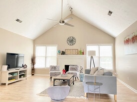 1345 Yorktown Dr NW in Lawrenceville, GA - Building Photo