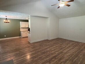 551 N Parker Church Rd in Raeford, NC - Building Photo - Building Photo