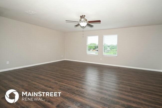 821 Preston Dr in Royse City, TX - Foto de edificio - Building Photo