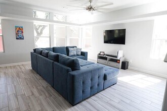 411 Wetzel in Kyle, TX - Building Photo - Building Photo