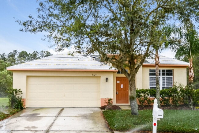 property at 5224 Braddock Dr