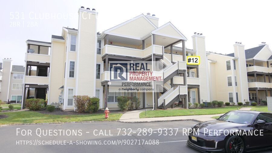 531 Clubhouse Ct in Union Township, NJ - Building Photo