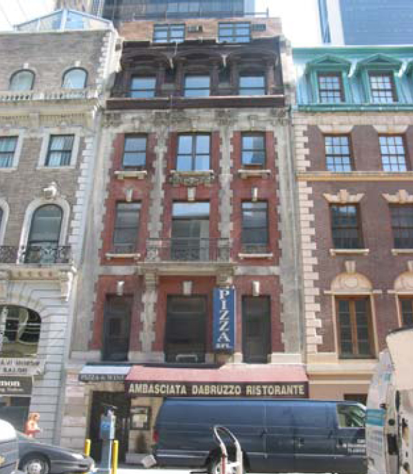 37 W 56th St in New York, NY - Building Photo