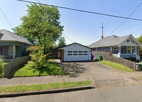 4541 NE 19th Ave in Portland, OR - Building Photo