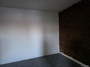 8 Main St in Chester, NY - Building Photo - Building Photo