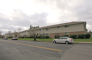 Beaverton Garden Court Apartments