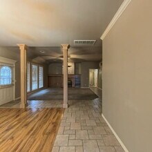 14001 Arapaho Rd in Edmond, OK - Building Photo - Building Photo