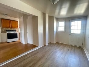 328 D St in Millville, NJ - Building Photo - Building Photo