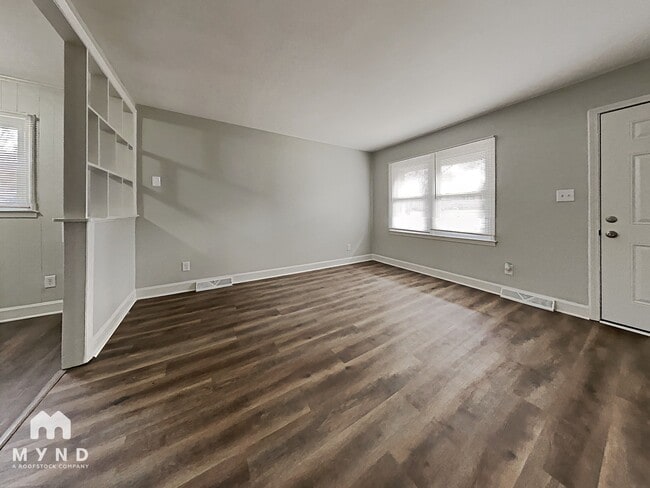 4643 Pineleaf Dr in Charlotte, NC - Foto de edificio - Building Photo