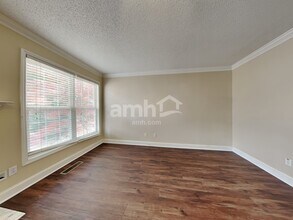 425 Craver Pointe Dr in Clemmons, NC - Building Photo - Building Photo