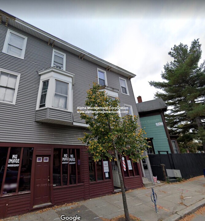 98 River St in Cambridge, MA - Building Photo