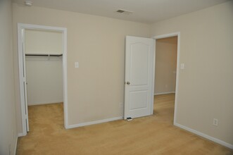 6315 Denison Oaks Dr in Katy, TX - Foto de edificio - Building Photo