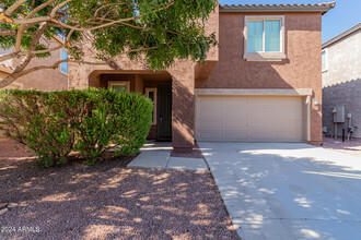 1304 E Taylor Trail in Queen Creek, AZ - Foto de edificio - Building Photo