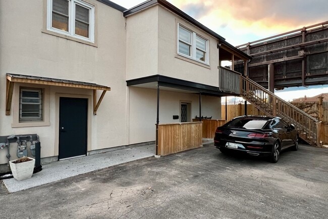 property at 254 Ontario St