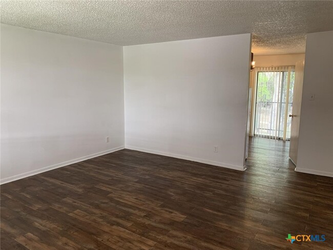 1100 Harley Dr in Harker Heights, TX - Building Photo - Building Photo