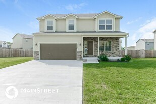 515 S Poplar St in Gardner, KS - Building Photo